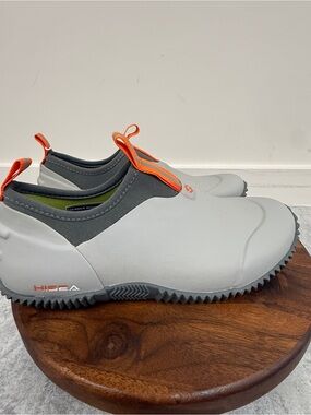 HISEA Women’s Slip-On Water Loafers in Light Gray with Orange Accents